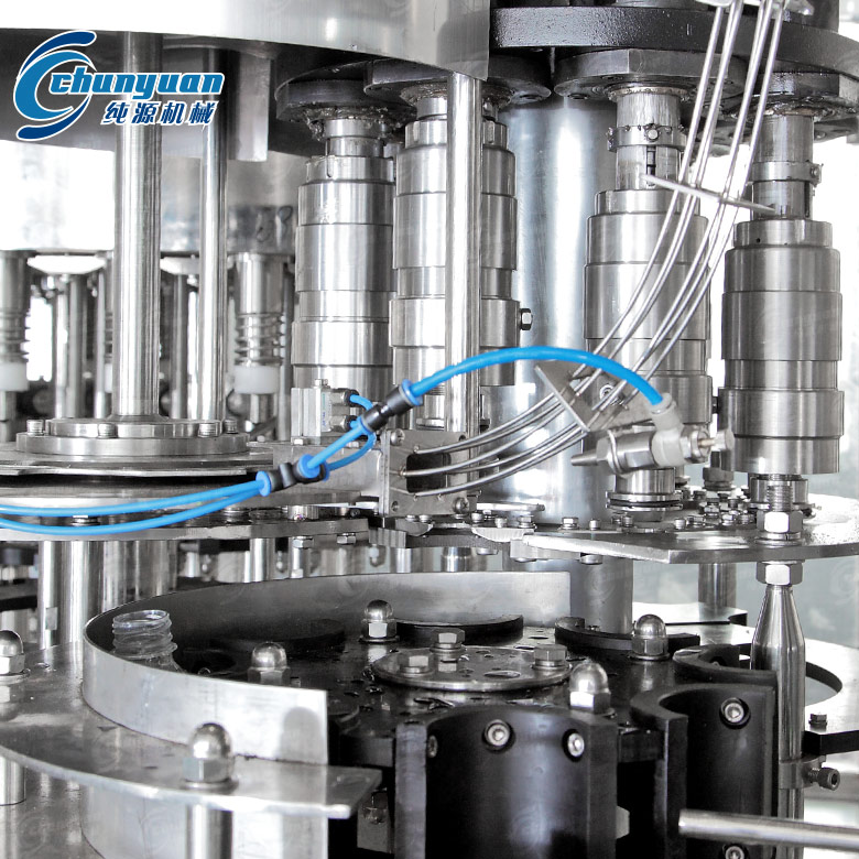 小瓶饮用水灌装设备旋盖